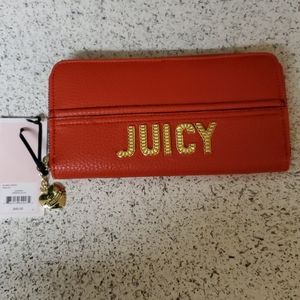 💋Juicy Couture💋 Red Wristlet NWT